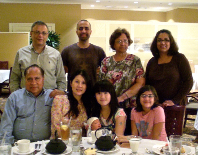 Rajs family with the Malanis